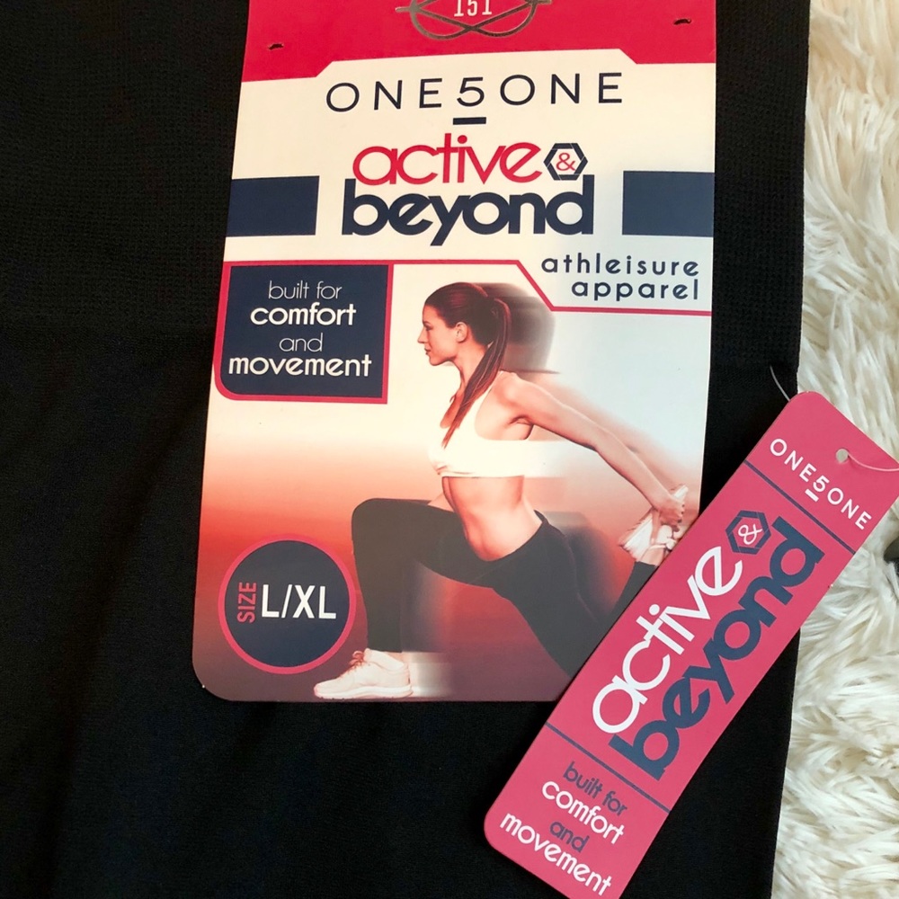 NWT Women’s Athleisure Leggings - size L/XL - Picture 3 of 4